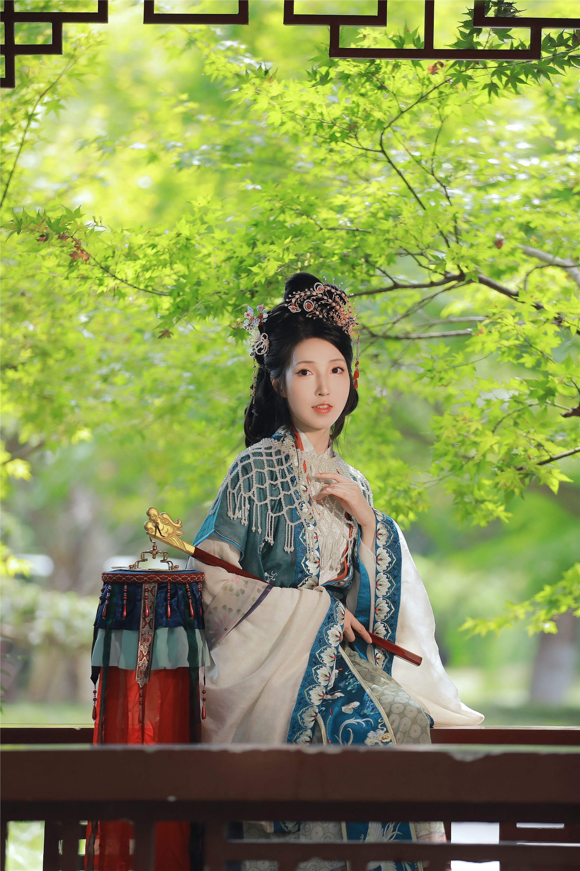 YITUYU艺图语 2025.01.30 秋风起 李猜